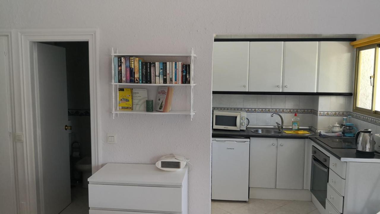 Skol 103A By Completely Marbella Apartment Ngoại thất bức ảnh