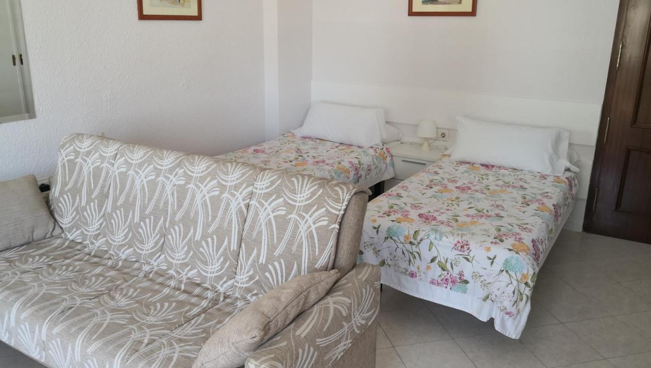 Skol 103A By Completely Marbella Apartment Ngoại thất bức ảnh